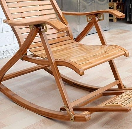 כסא נדנדה מבמבוק