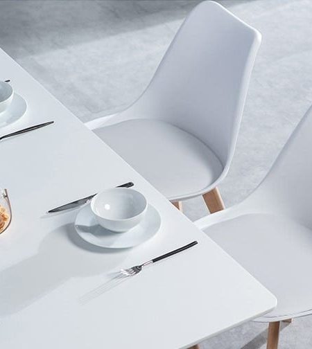 פינת אוכל מעוצבת