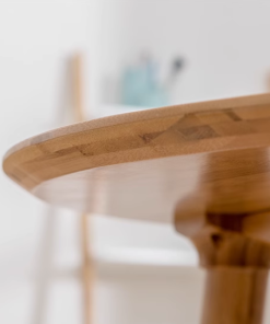 שולחן עגול מעץ מלא אורבן