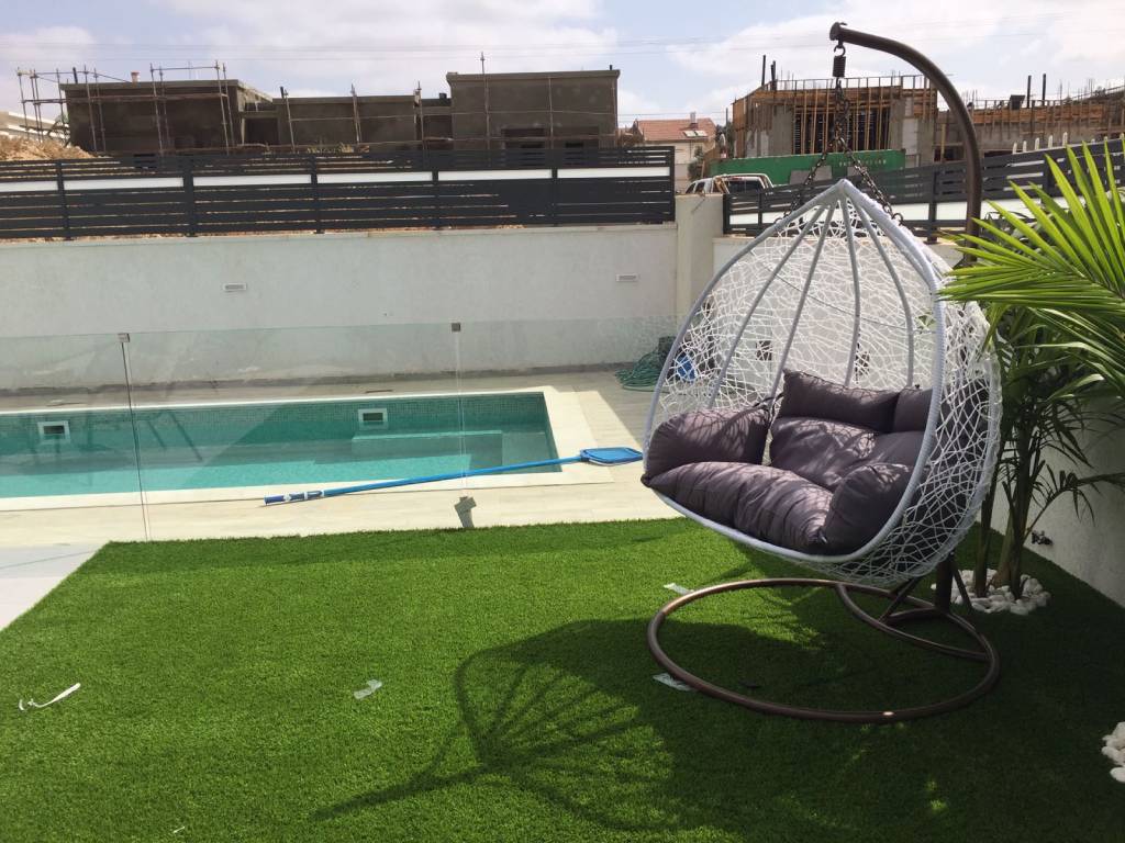 ערסל זוגי ענק