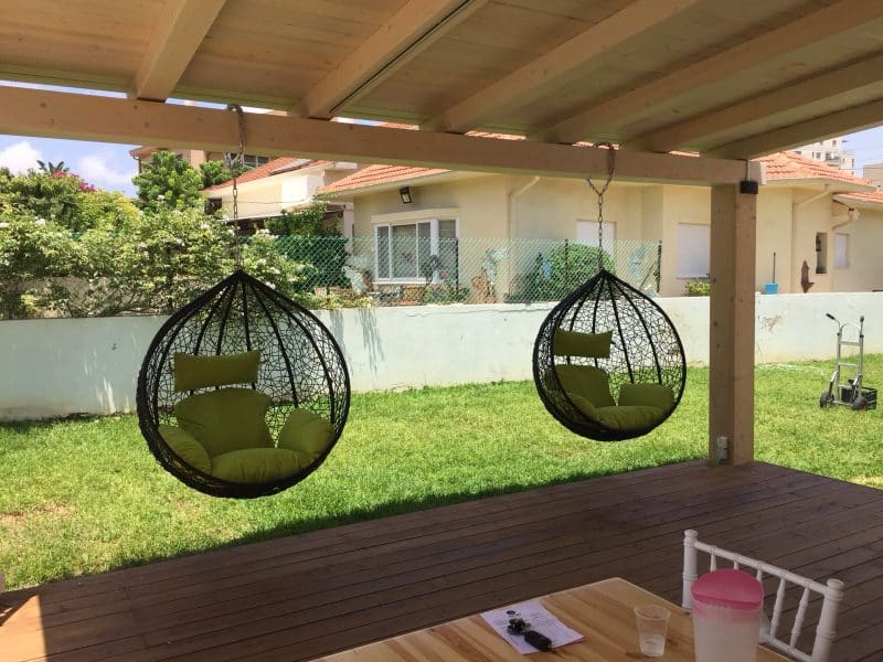 ערסל יחיד תלוי מהתקרה ראטן שחור